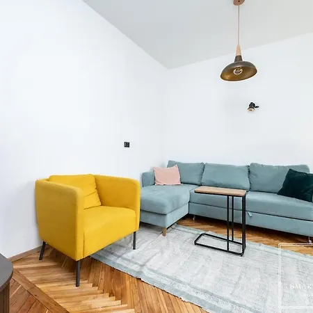 2br For 6, Workspace & Walk To Old Town Tallinn